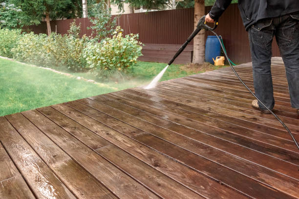 Best Animal Enclosure Cleaning  in Boronda, CA